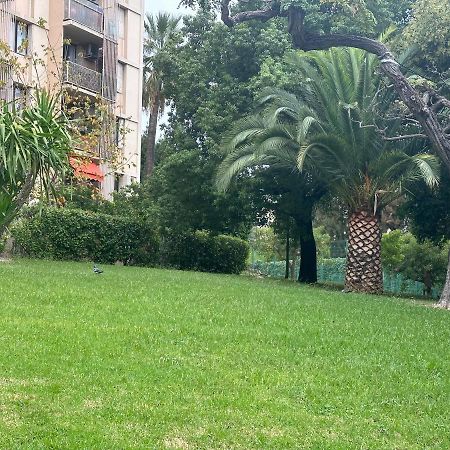 Privat Room In Private Security Residence With Free Parking, 1 Minute From Tramway, 9 Minutes From De Center, Accessible All Transports Nisa Exterior foto
